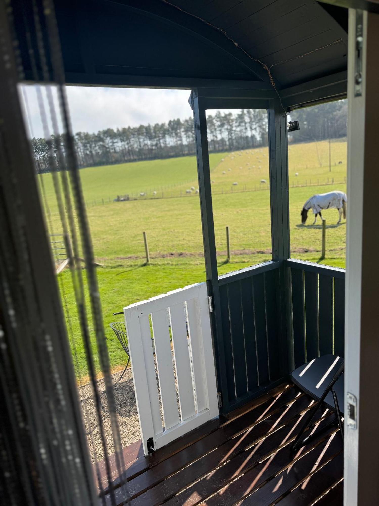 Hotel Roslin Glamping Exterior foto